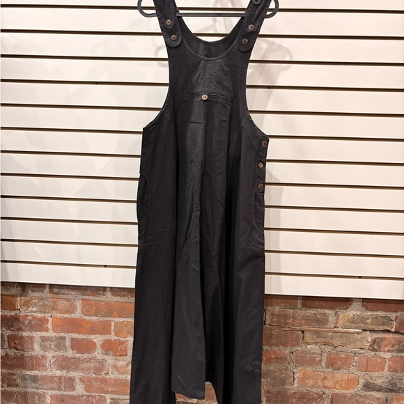 Mustard Yellow Buttoned Jumpsuit - Picture 8 of 8